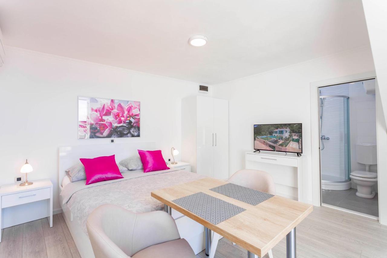 Villa King Apartments Брела Номер фото